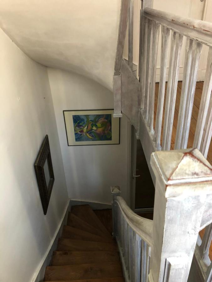 Agreable Maison De Ville ,Calme Avec Tous Les Commerces A 150M Cherbourg-en-Cotentin Exterior foto